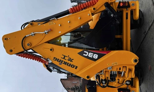 Экскаватор-погрузчик Lonking 83C (Carraro)